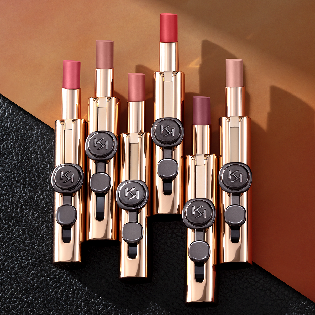 One Magic Touch Lip Stylo gold tubes